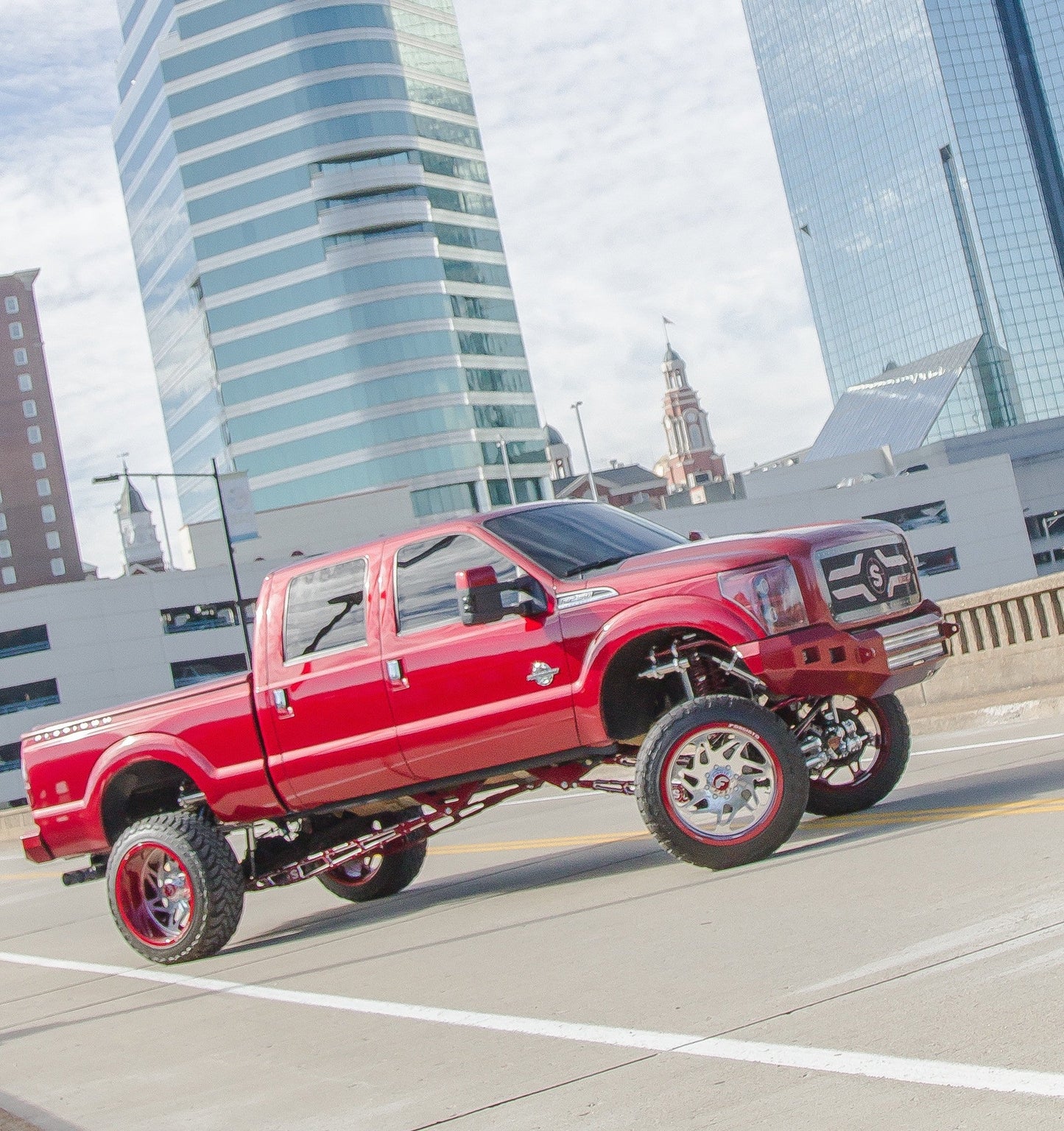 2011-2016 Ford F250/350 Super Duty Short Bed Ladder/Traction Bars - Identity Series